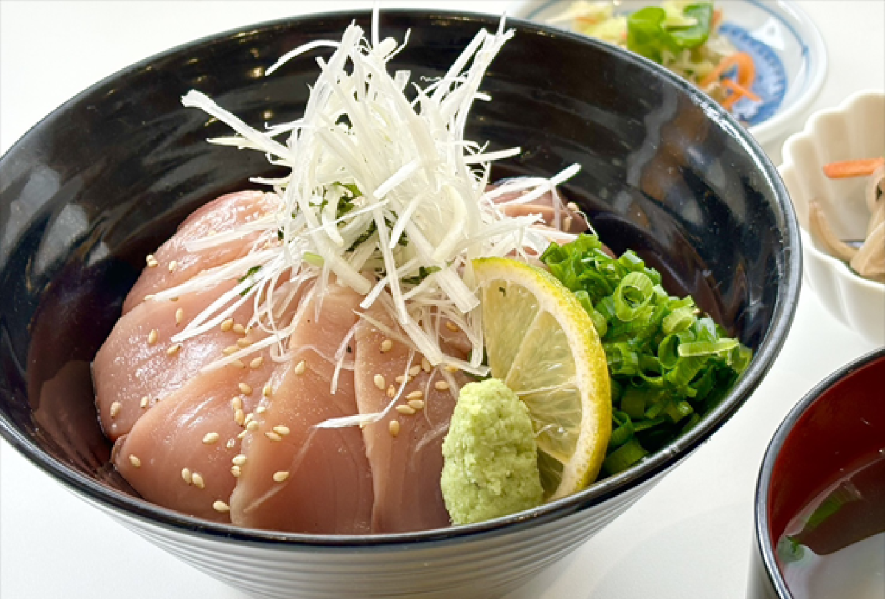 窪津漬け丼